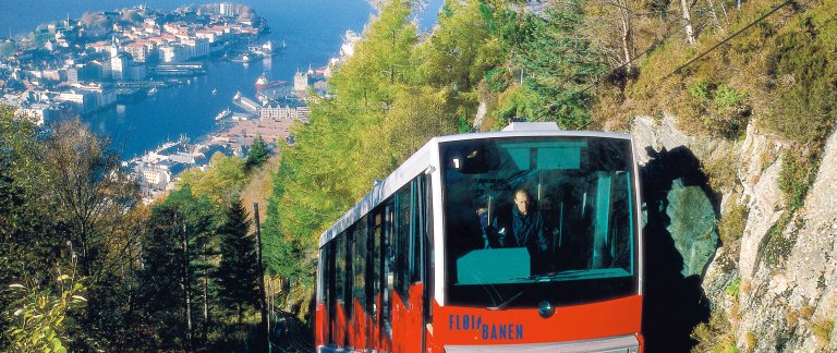 Photo Pål HoffVisitBergen - Visitnorway.com - Bergen Fløien.jpg